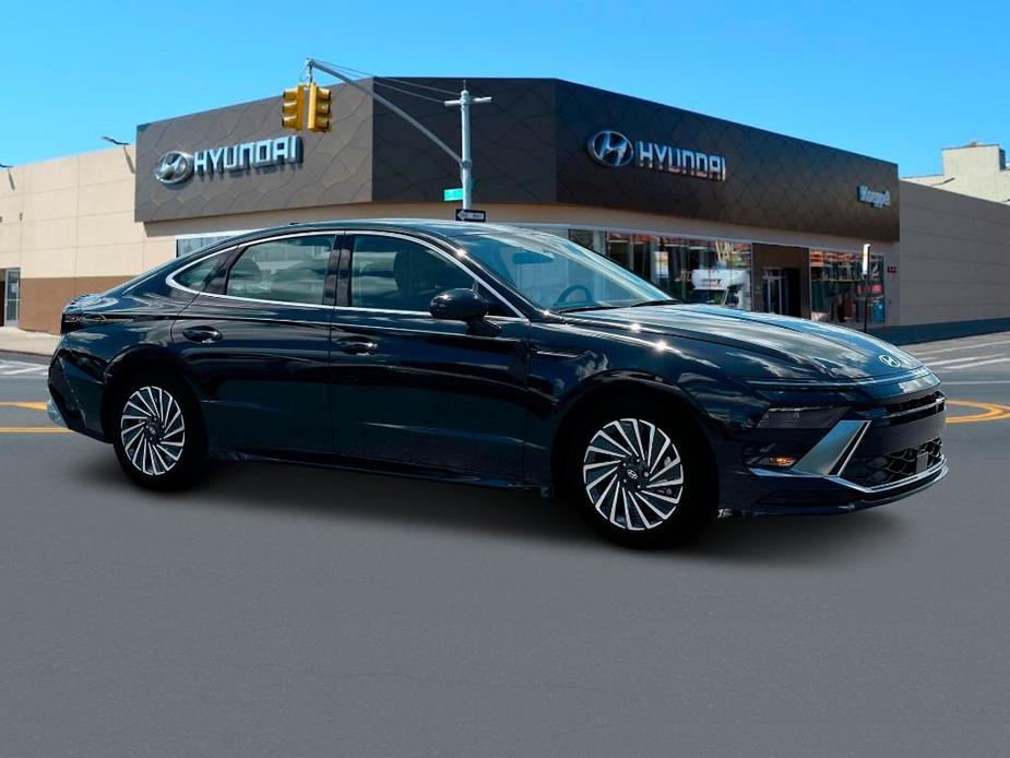 new 2024 Hyundai Sonata Hybrid car, priced at $32,515