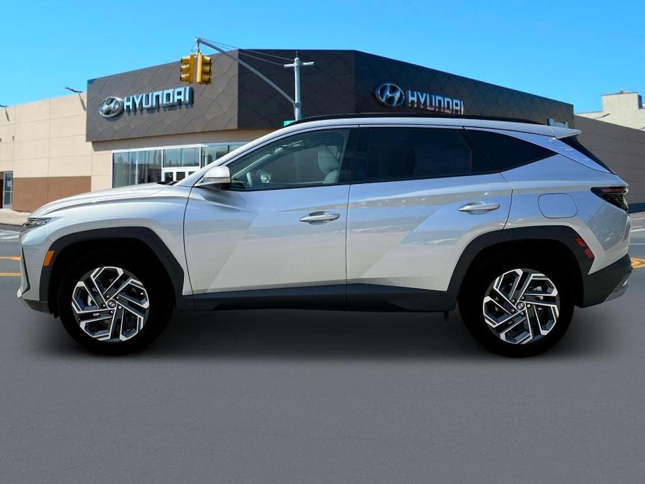 new 2025 Hyundai Tucson Hybrid car