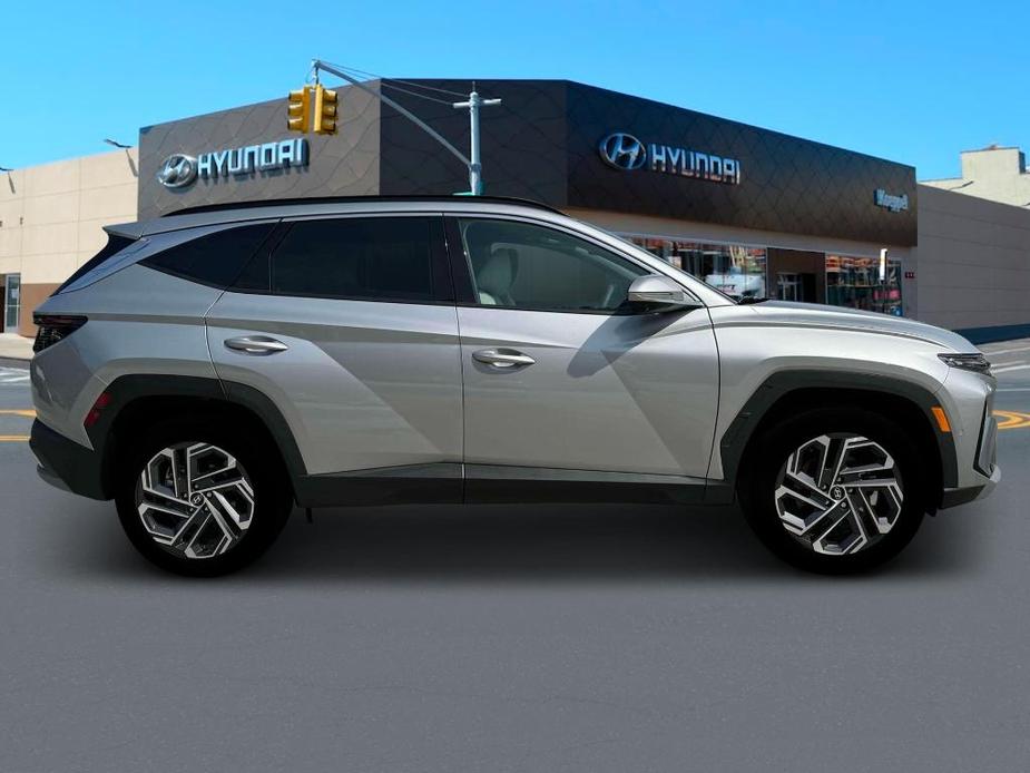 new 2025 Hyundai Tucson Hybrid car