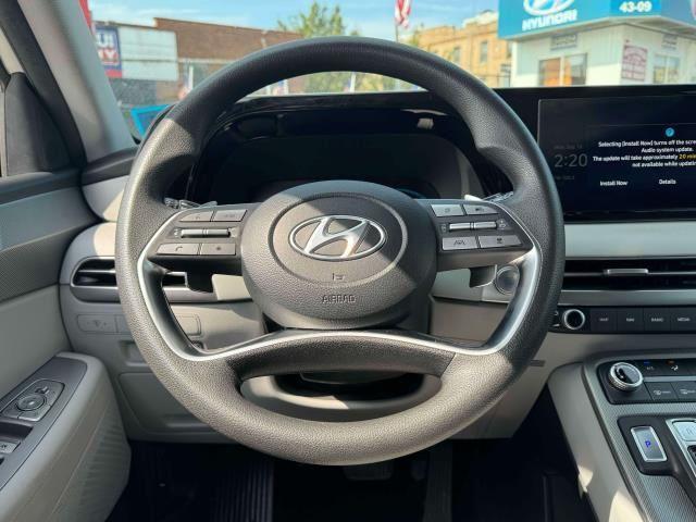 used 2023 Hyundai Palisade car, priced at $32,991