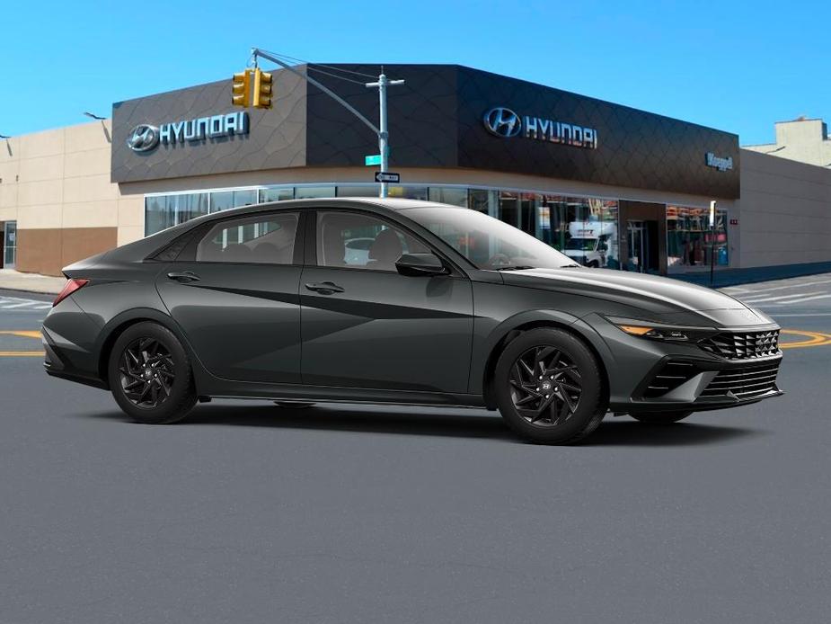 new 2024 Hyundai Elantra car, priced at $24,581