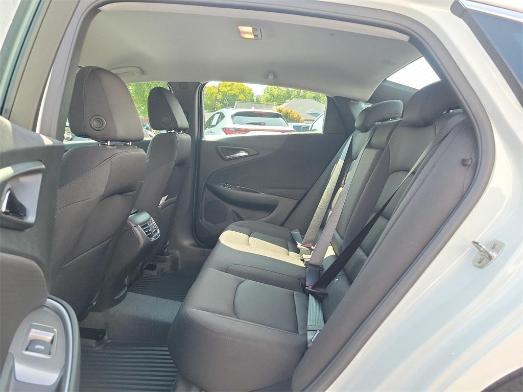new 2025 Chevrolet Malibu car, priced at $31,510