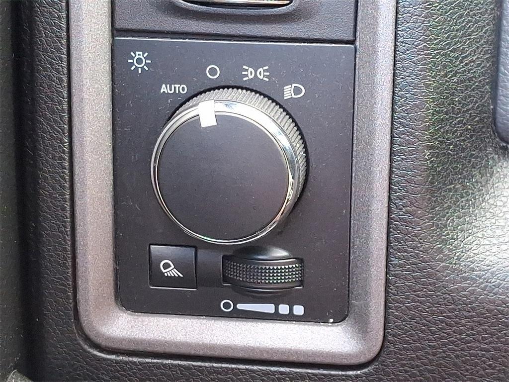 used 2020 Ram 1500 Classic car, priced at $23,788