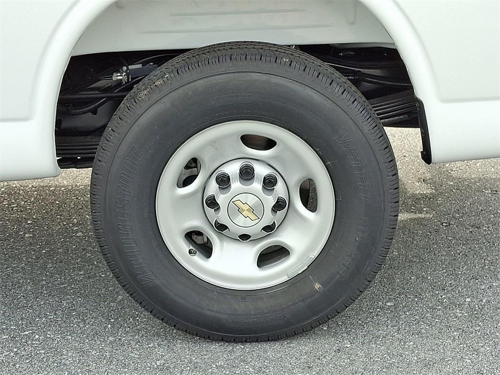 new 2025 Chevrolet Express 3500 car, priced at $52,135