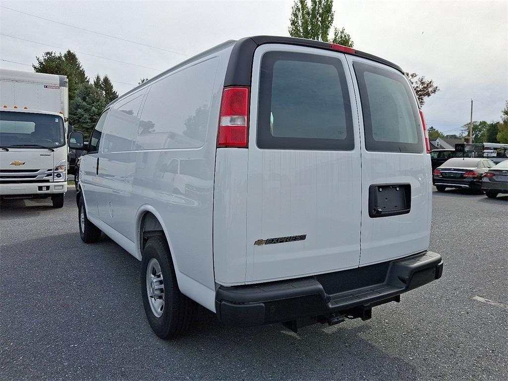 new 2025 Chevrolet Express 3500 car, priced at $52,135