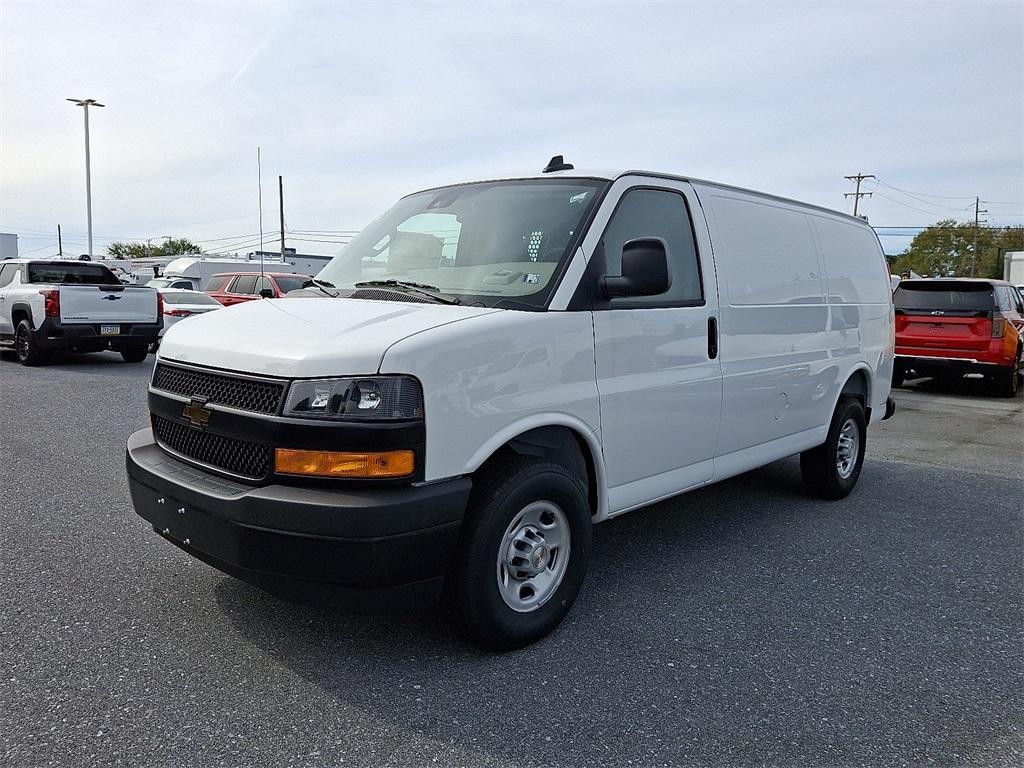 new 2025 Chevrolet Express 3500 car, priced at $52,135