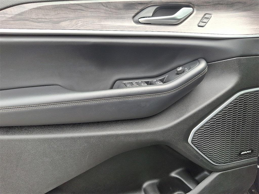 used 2023 Jeep Grand Cherokee 4xe car, priced at $29,771