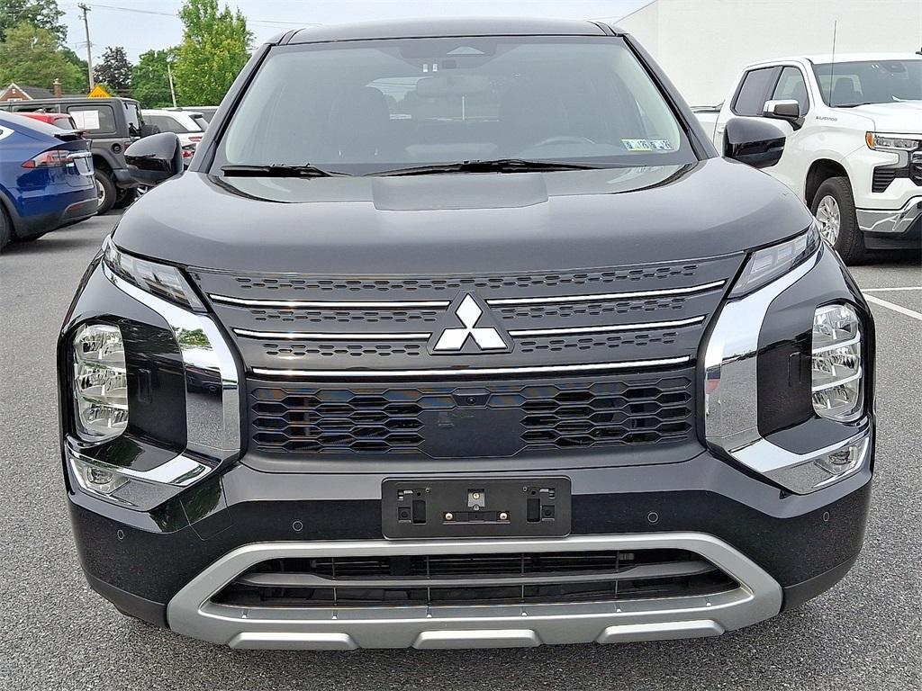 used 2024 Mitsubishi Outlander car, priced at $27,743