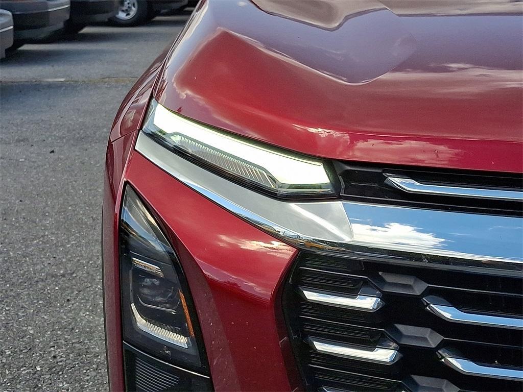 used 2025 Chevrolet Equinox car, priced at $30,000