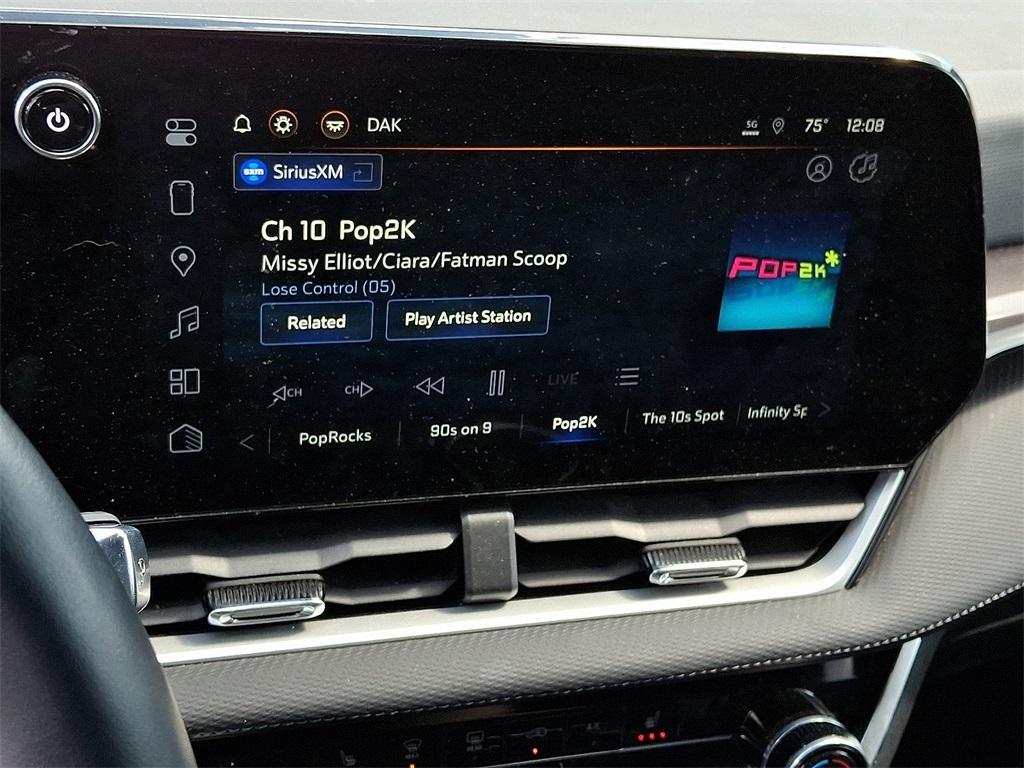 used 2025 Chevrolet Equinox car, priced at $30,000