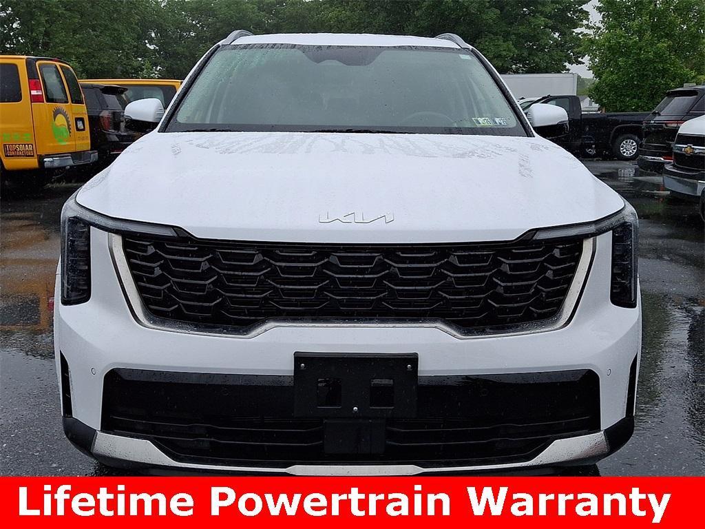 used 2024 Kia Sorento car, priced at $29,900