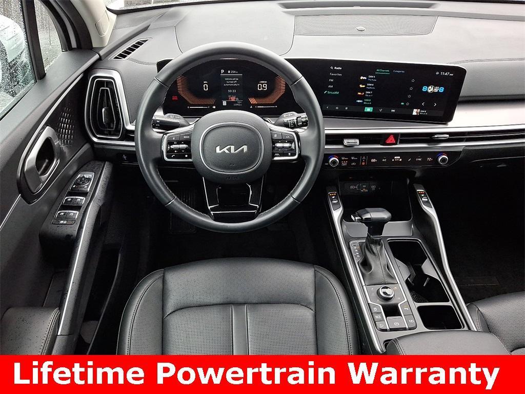 used 2024 Kia Sorento car, priced at $29,900