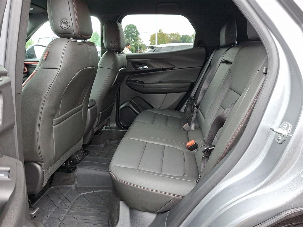 used 2025 Chevrolet TrailBlazer car, priced at $27,610