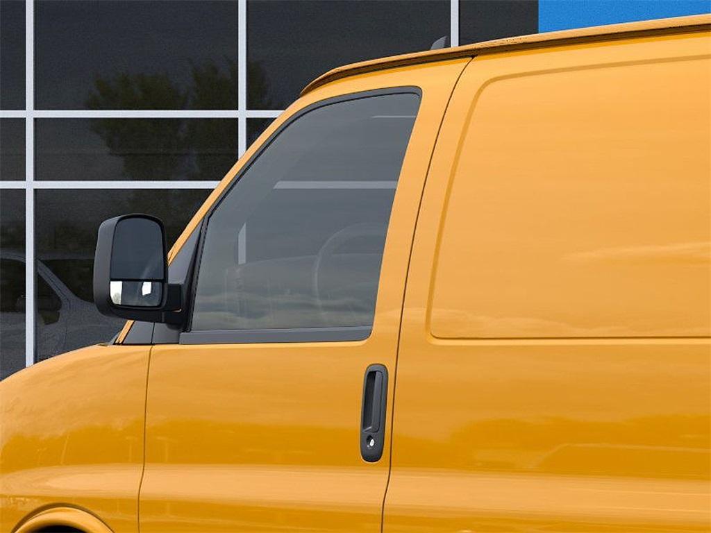 new 2025 Chevrolet Express 3500 car