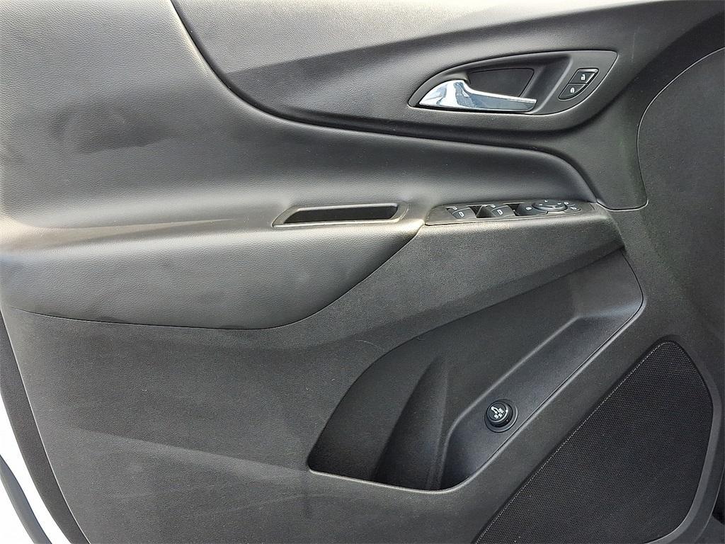 used 2024 Chevrolet Equinox car, priced at $19,700