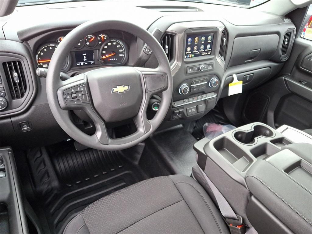 new 2025 Chevrolet Silverado 2500 car, priced at $50,550