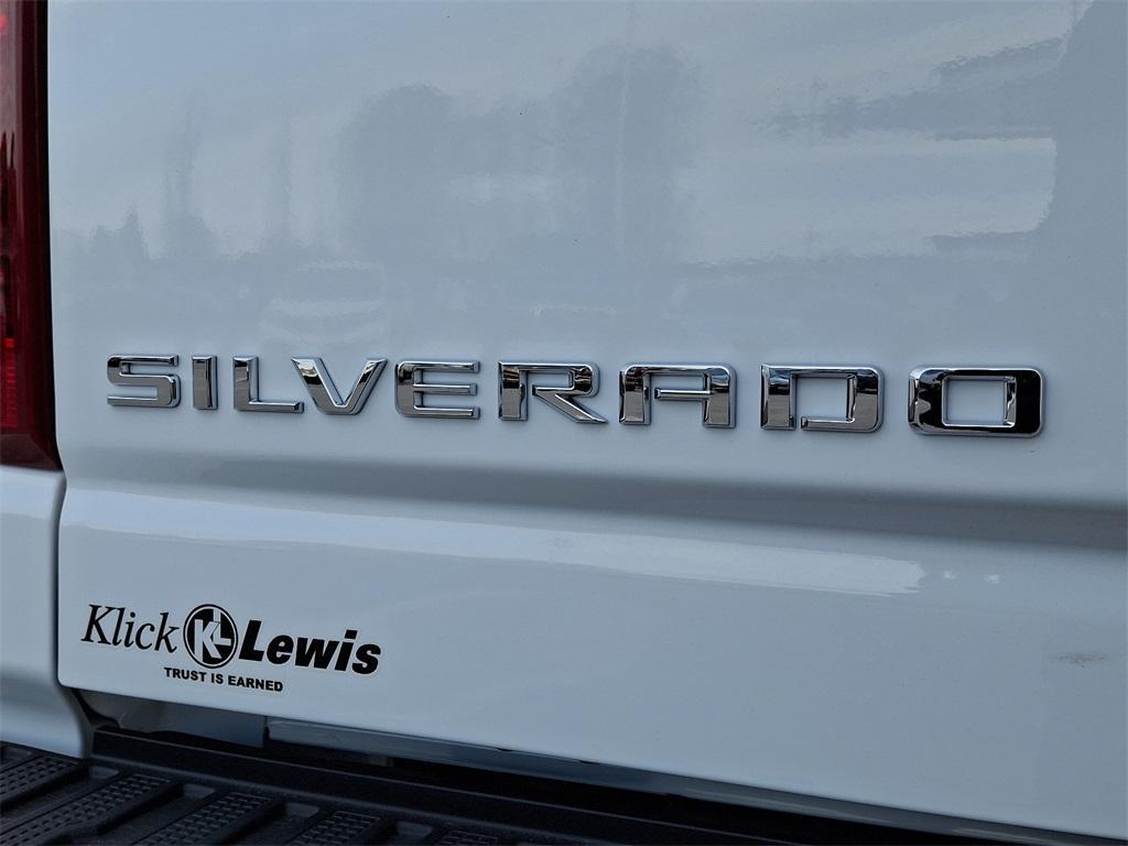 new 2025 Chevrolet Silverado 2500 car, priced at $50,550