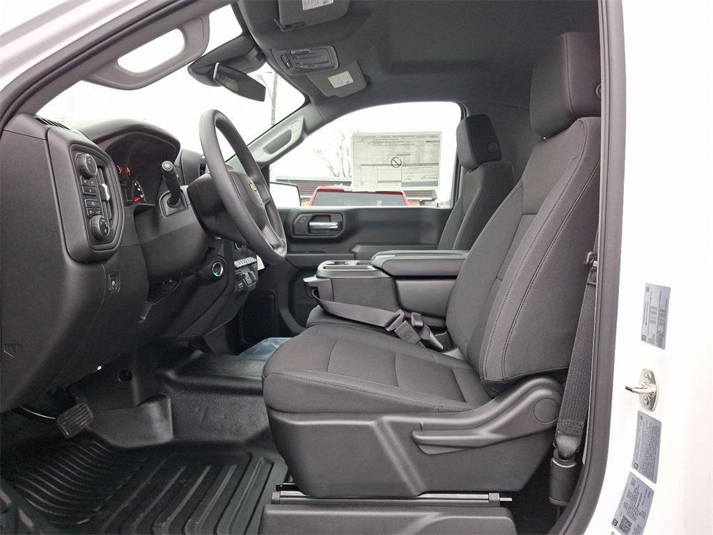new 2025 Chevrolet Silverado 2500 car, priced at $50,550