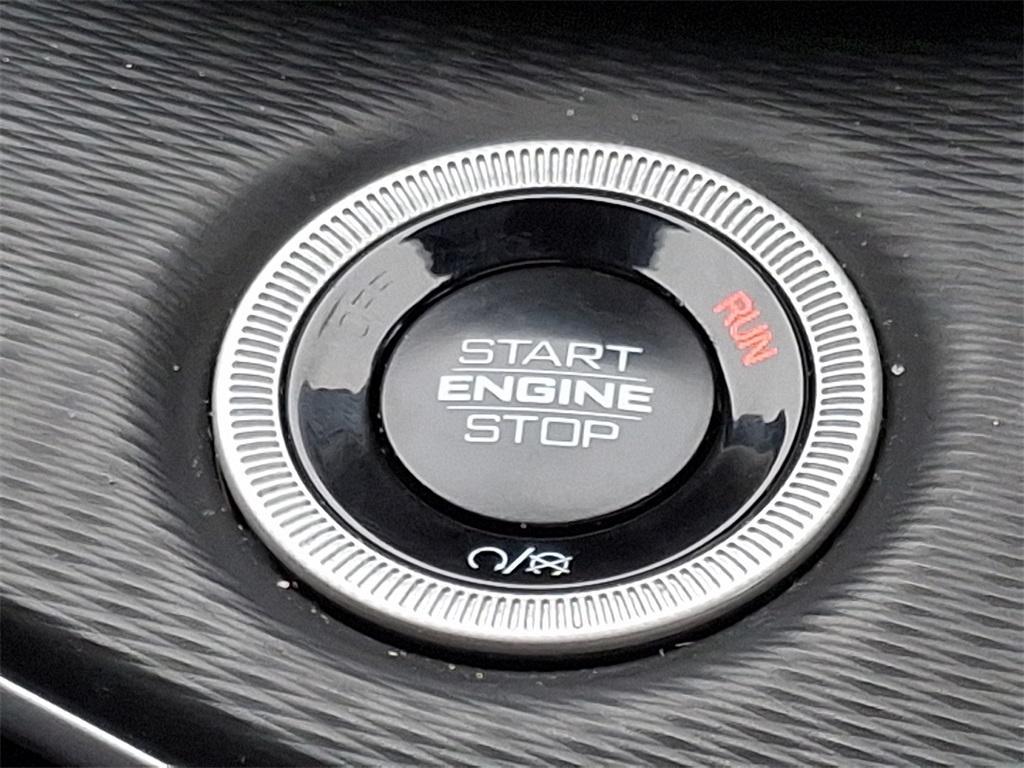 used 2024 Jeep Grand Cherokee car, priced at $34,563