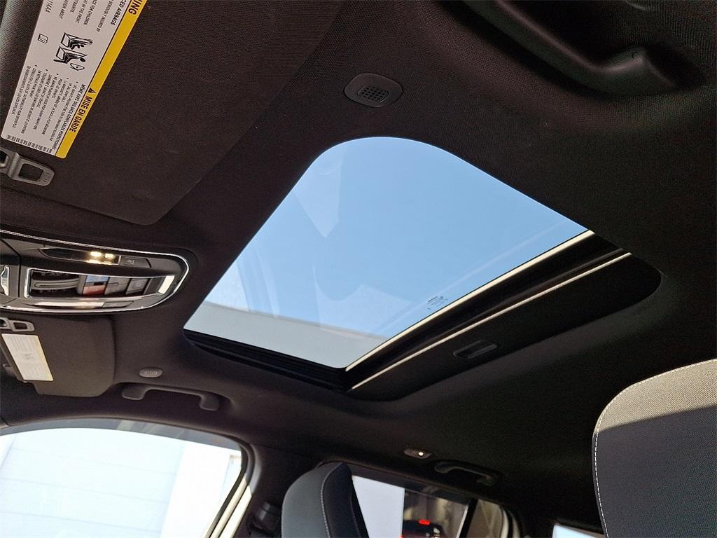 used 2024 Jeep Grand Cherokee car, priced at $34,563