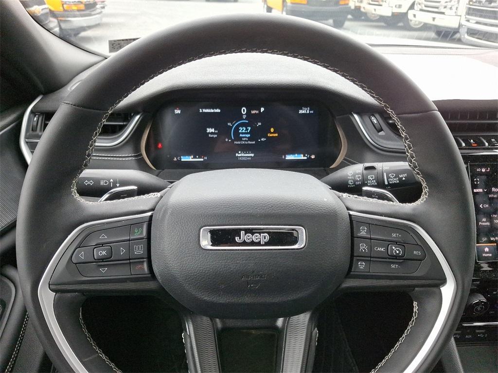 used 2024 Jeep Grand Cherokee car, priced at $34,563