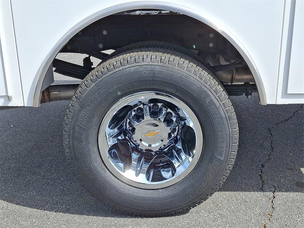 new 2025 Chevrolet Silverado 3500 car, priced at $66,873