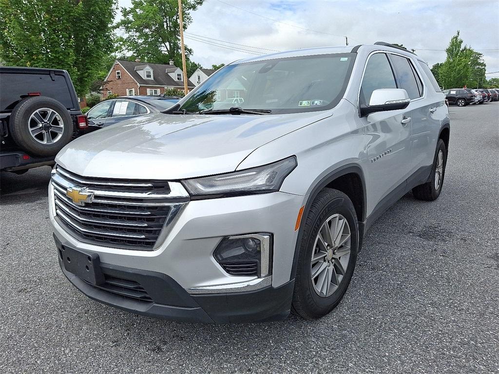 used 2022 Chevrolet Traverse car, priced at $30,000