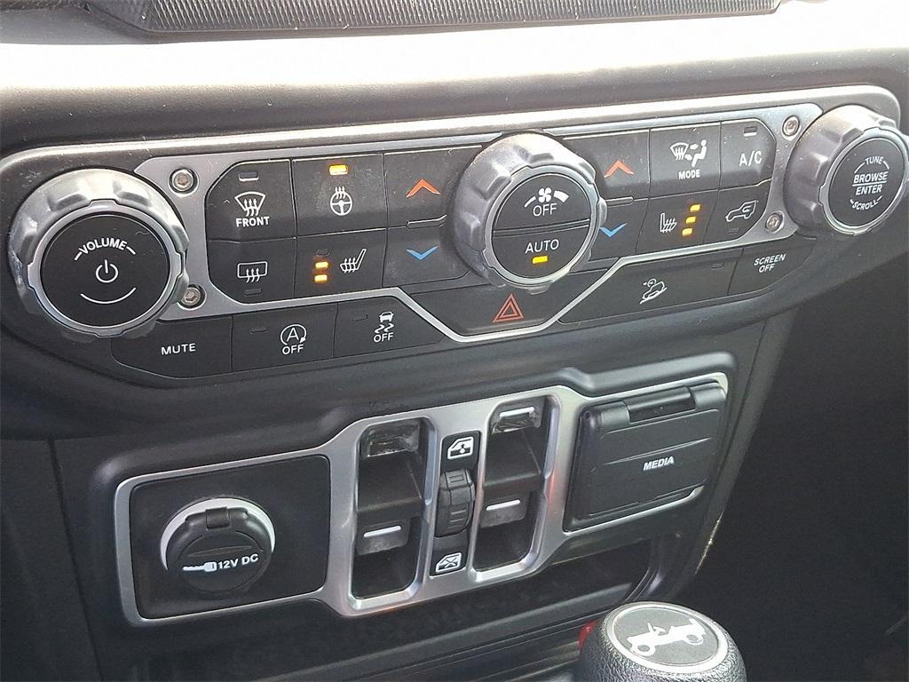 used 2019 Jeep Wrangler Unlimited car, priced at $27,899