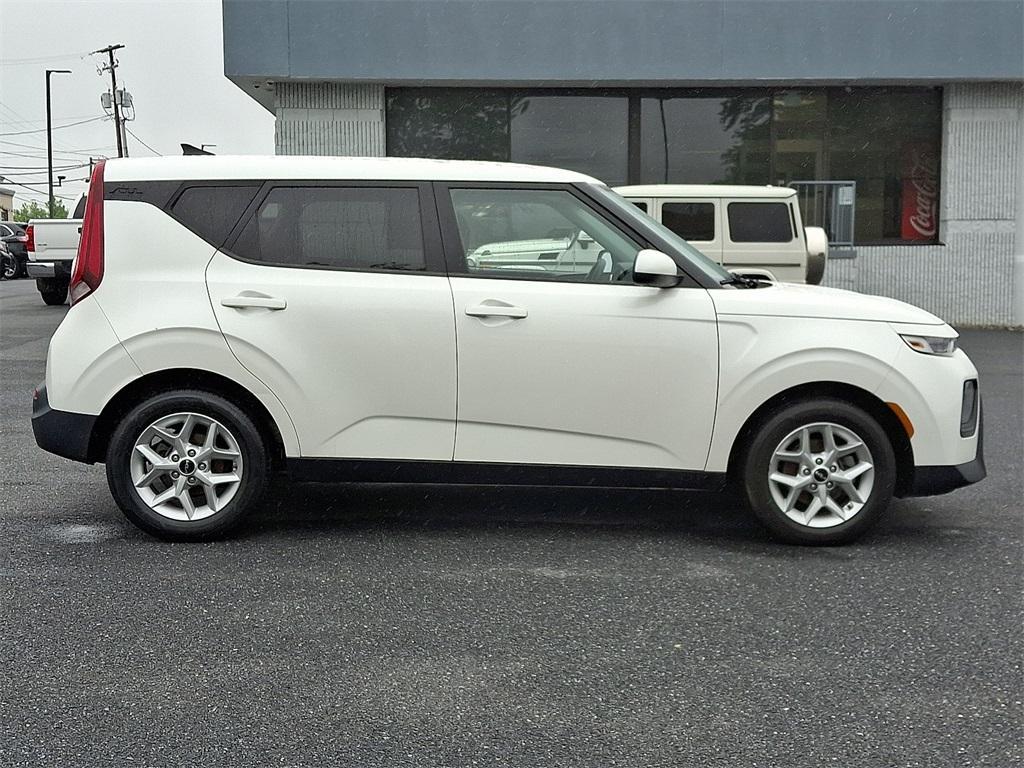 used 2022 Kia Soul car, priced at $17,568