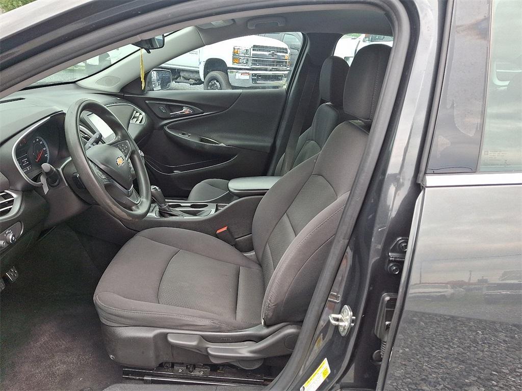 used 2017 Chevrolet Malibu car, priced at $11,490