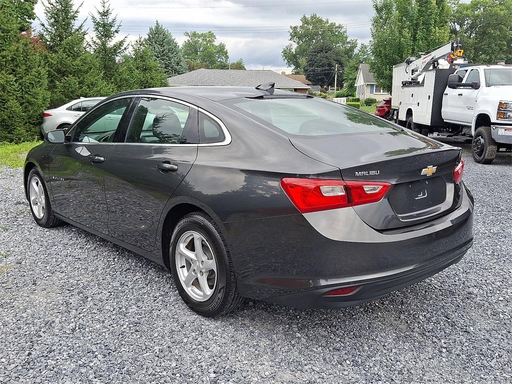 used 2017 Chevrolet Malibu car, priced at $11,490