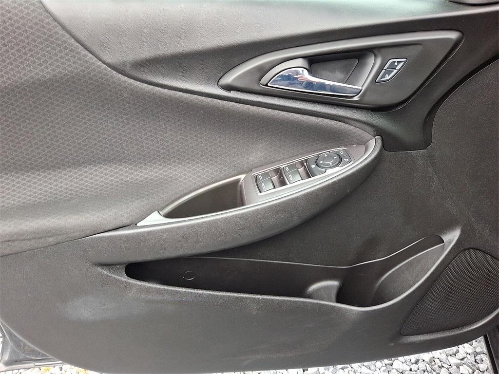 used 2017 Chevrolet Malibu car, priced at $11,490