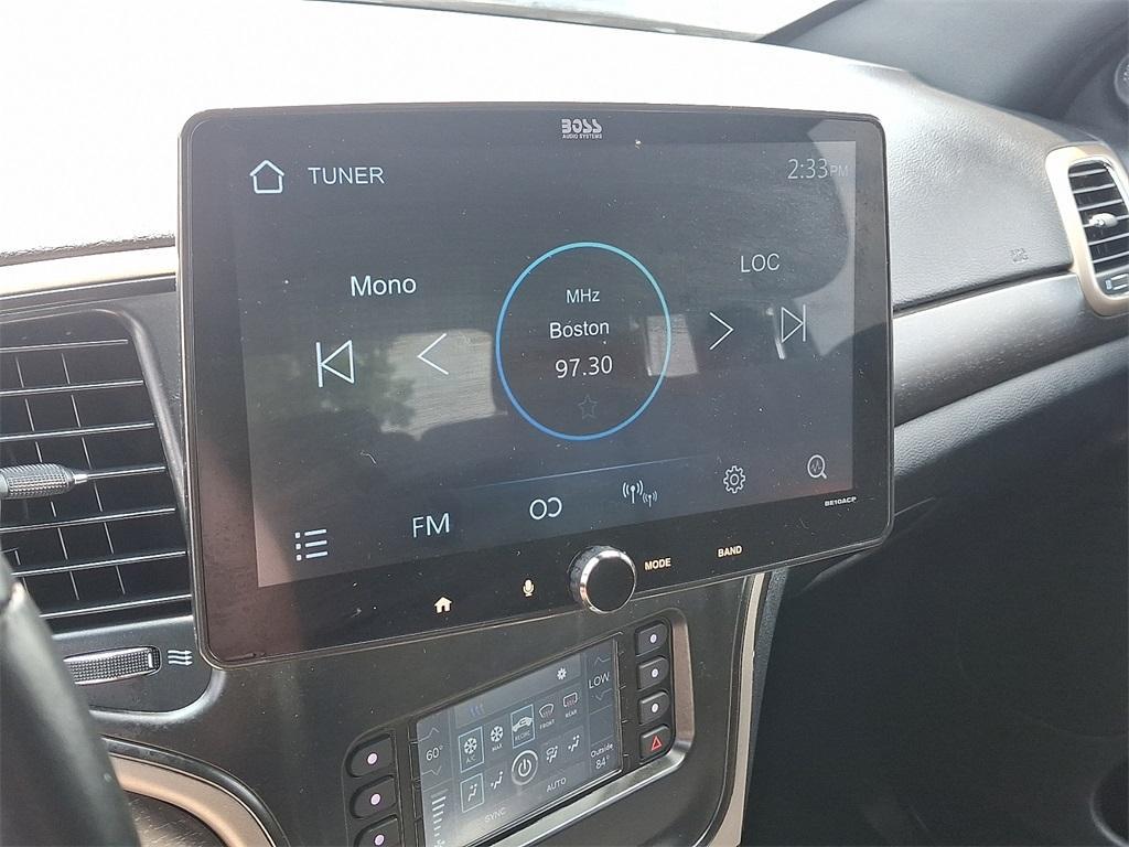 used 2016 Jeep Grand Cherokee car, priced at $15,000