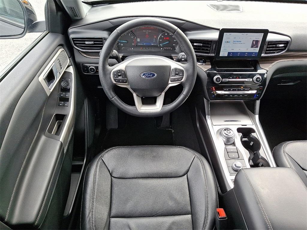 used 2024 Ford Explorer car, priced at $37,854
