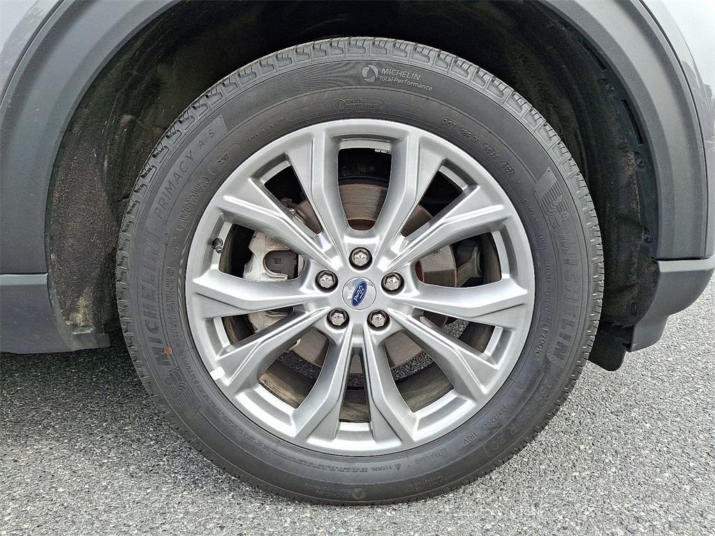 used 2024 Ford Explorer car, priced at $37,854