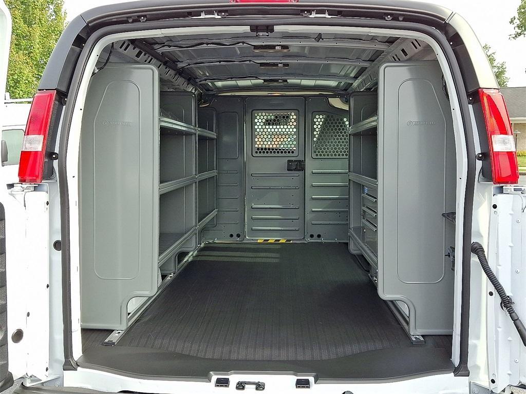 new 2025 Chevrolet Express 3500 car, priced at $52,135