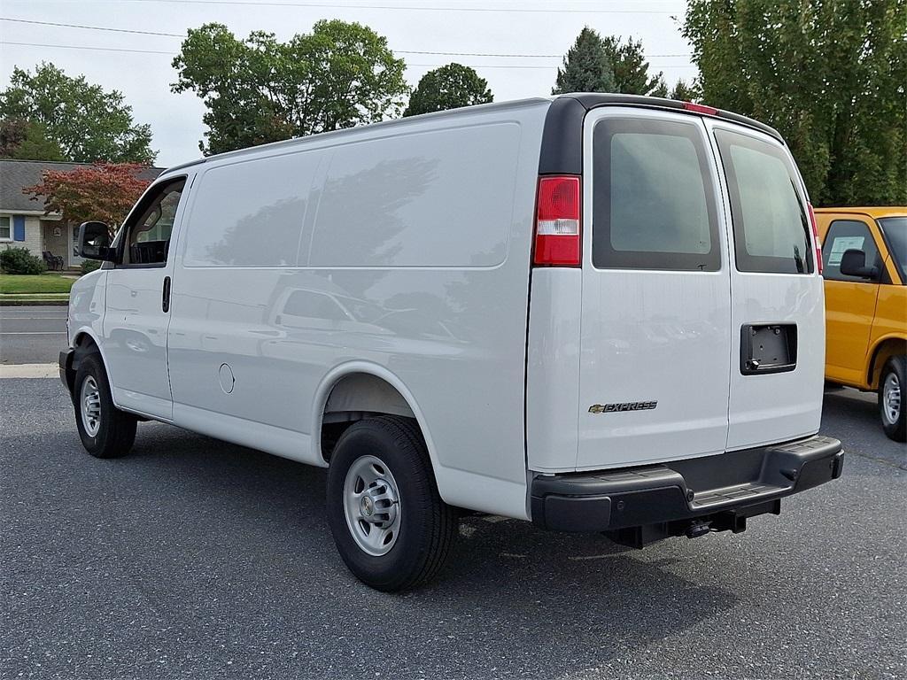 new 2025 Chevrolet Express 3500 car, priced at $52,135