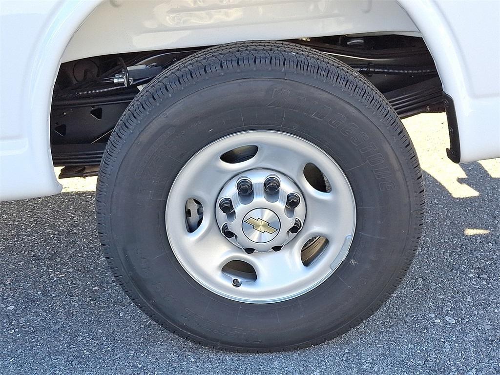new 2025 Chevrolet Express 3500 car, priced at $52,135