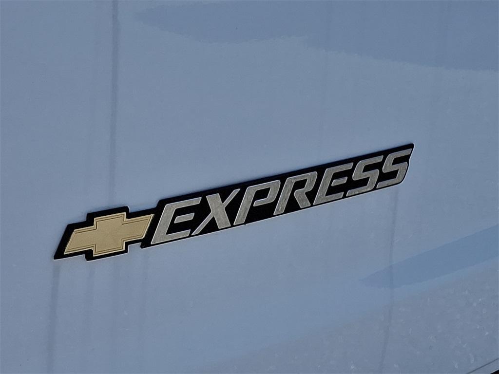 new 2025 Chevrolet Express 3500 car, priced at $52,135