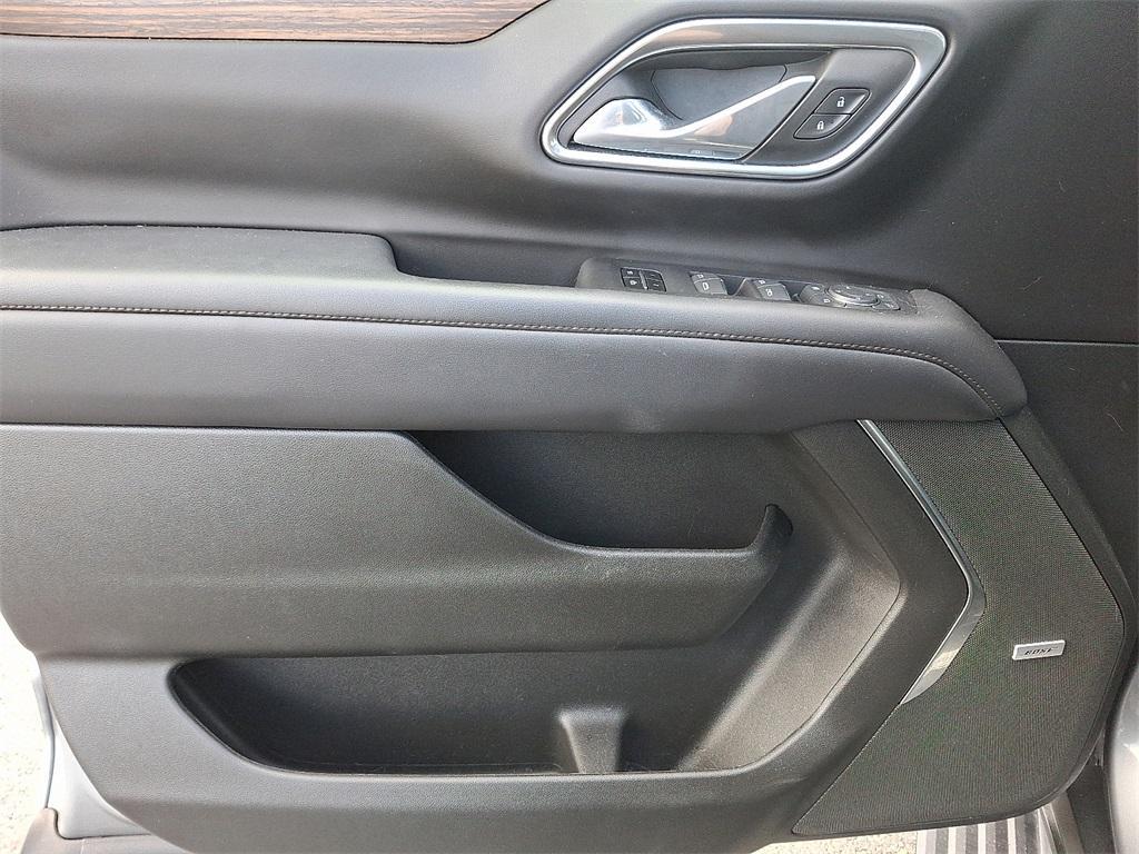 used 2024 Chevrolet Suburban car, priced at $79,842