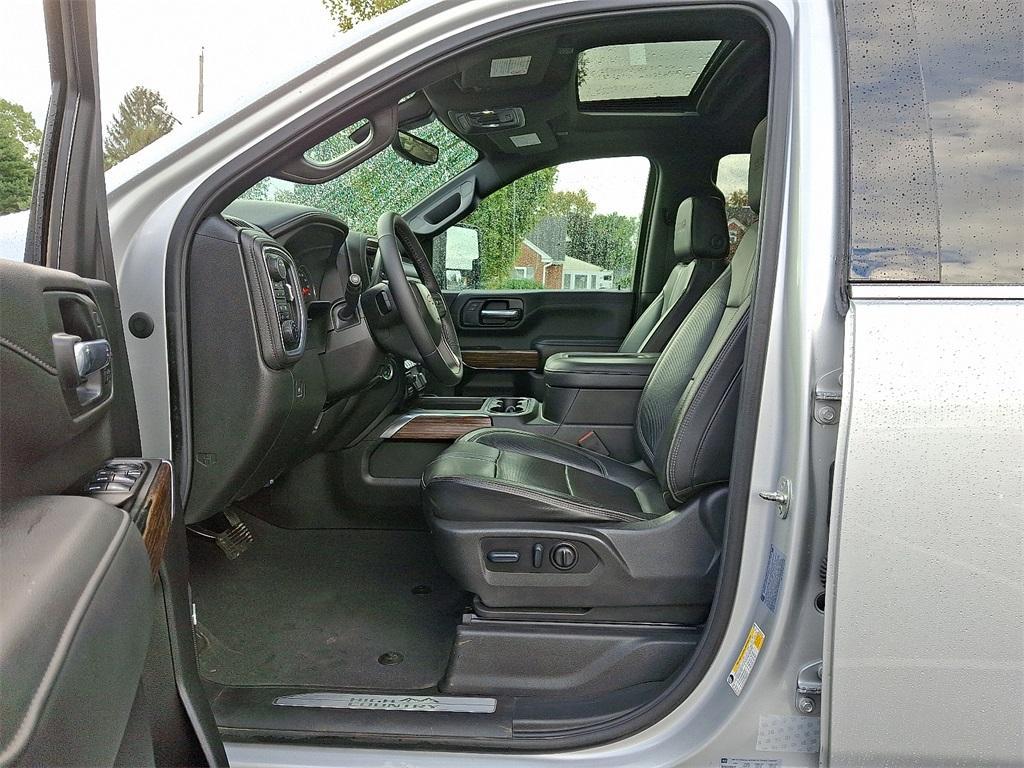 used 2022 Chevrolet Silverado 2500 car, priced at $52,510