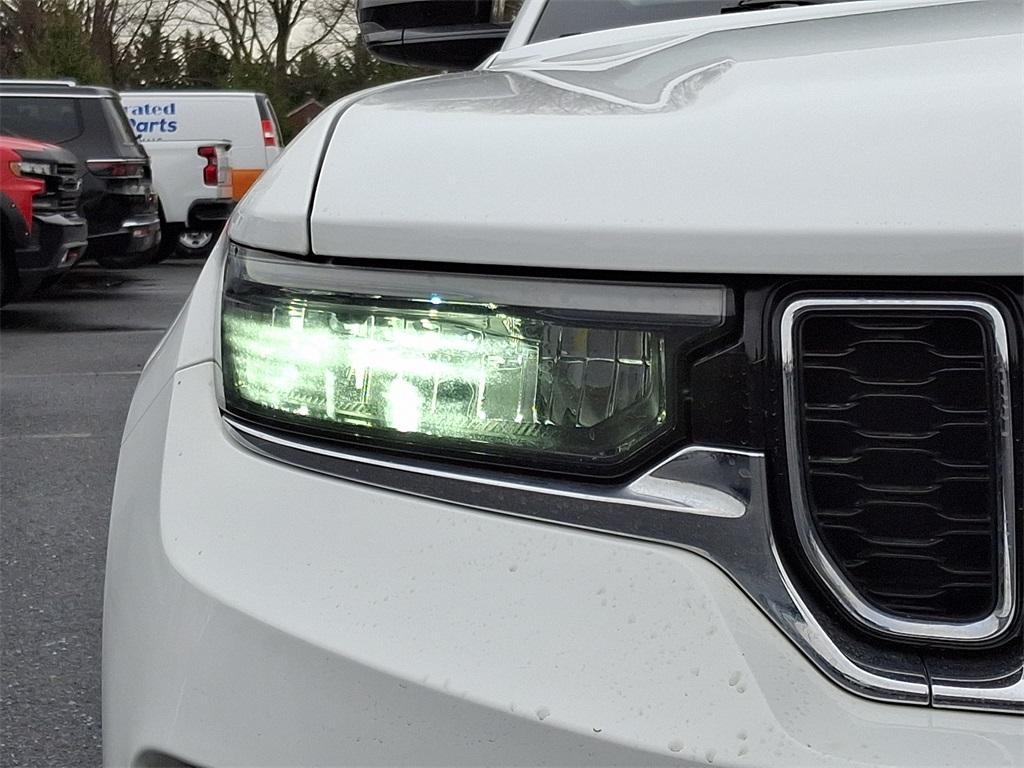 used 2022 Jeep Grand Cherokee car, priced at $29,995