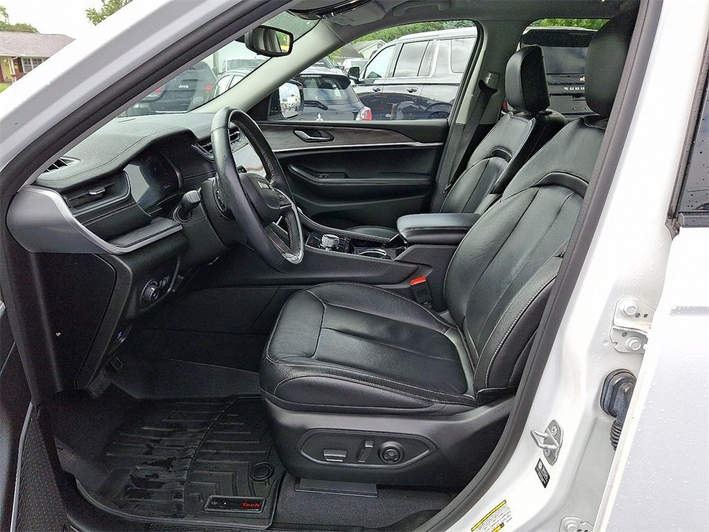 used 2022 Jeep Grand Cherokee car, priced at $26,891