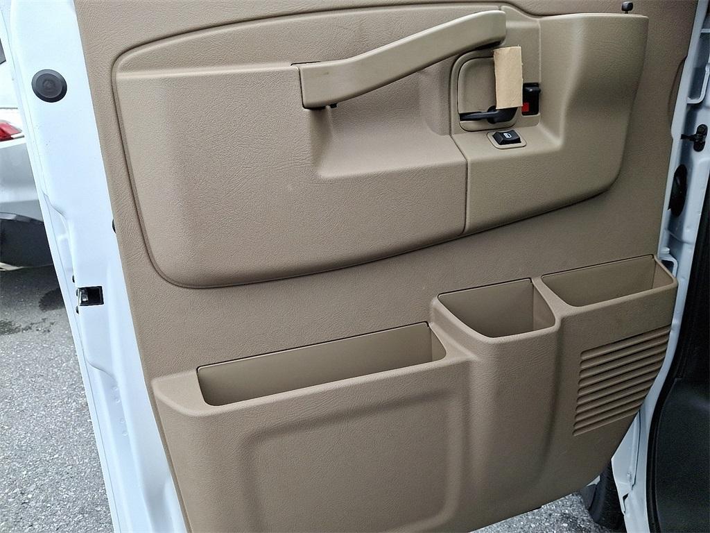 new 2025 Chevrolet Express 3500 car, priced at $52,135