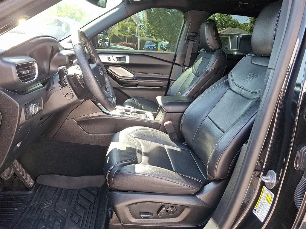used 2021 Ford Explorer car, priced at $35,000