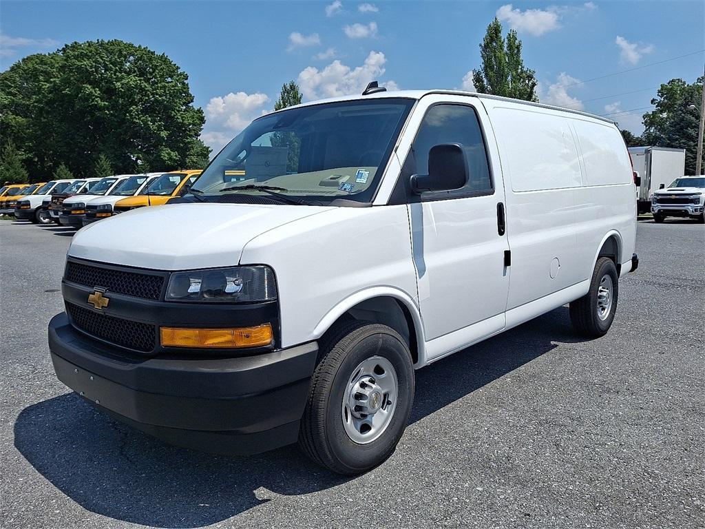 new 2025 Chevrolet Express 3500 car, priced at $52,005