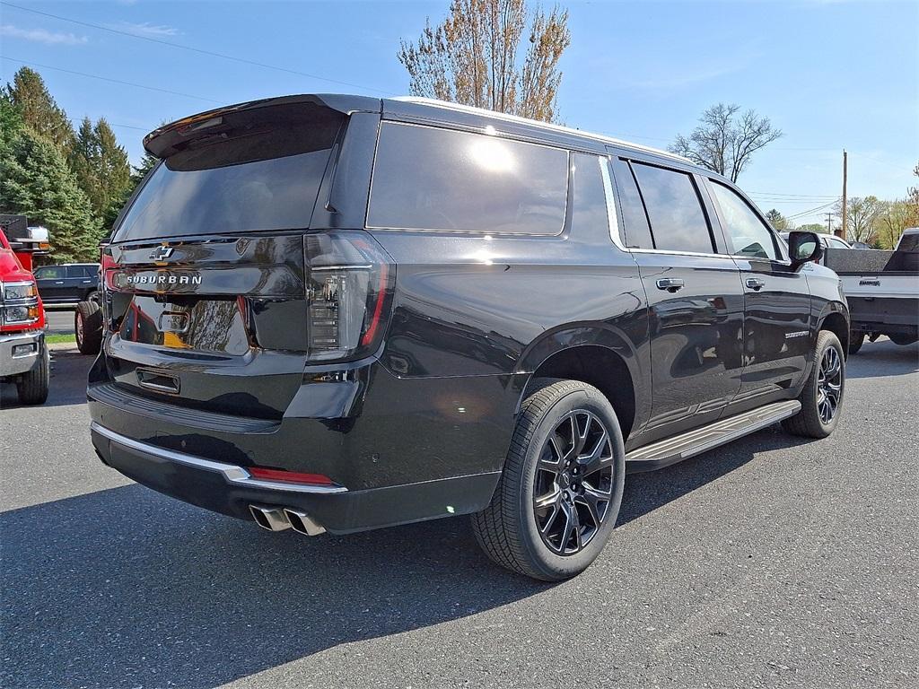 used 2025 Chevrolet Suburban car, priced at $91,923