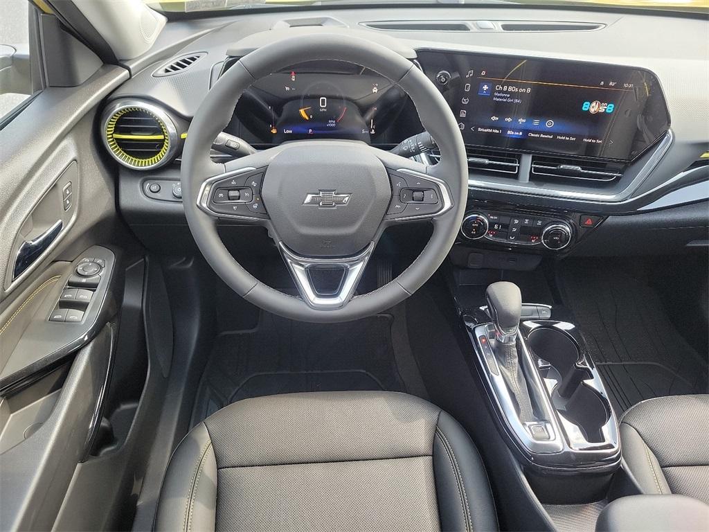 new 2025 Chevrolet Trax car, priced at $24,985