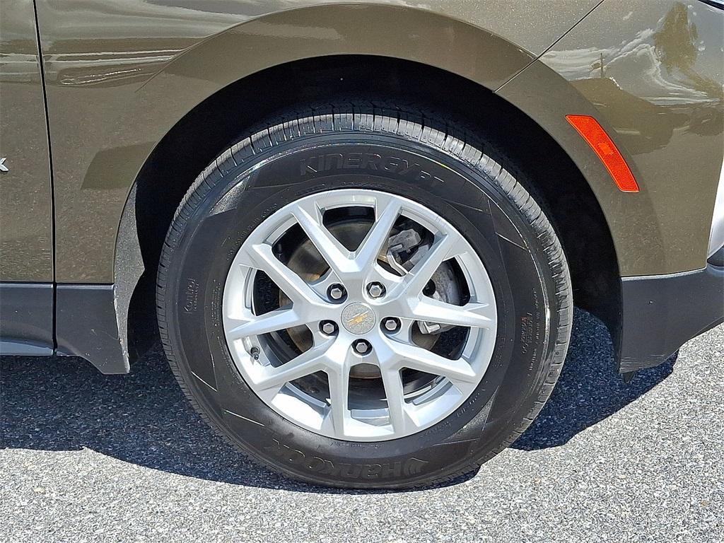 used 2023 Chevrolet Equinox car, priced at $20,000
