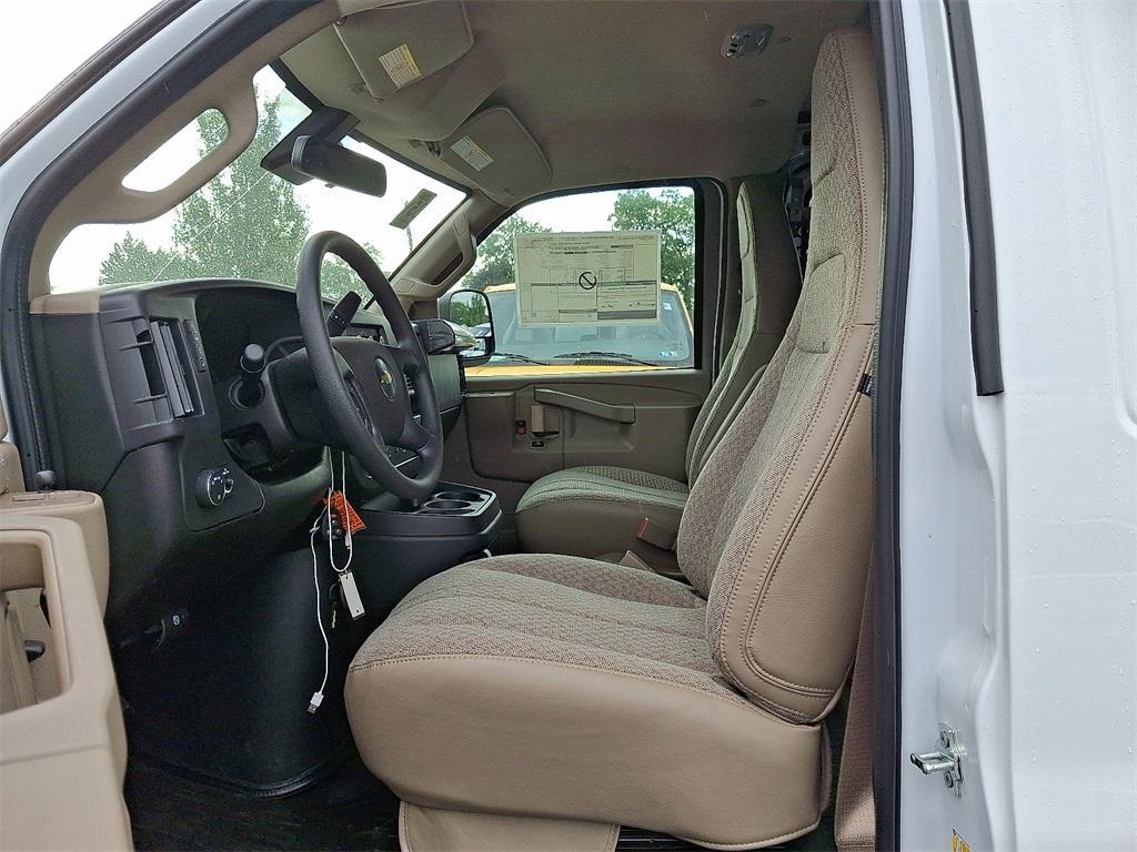 new 2025 Chevrolet Express 3500 car, priced at $52,135